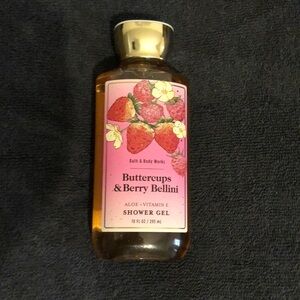 Bath and Body Works Buttercups & Berry Bellini shower gel